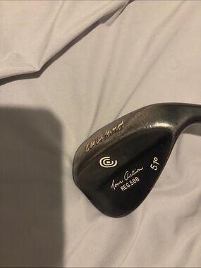 51° Cleveland Black Tour Action Wedge